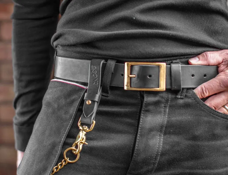Men &SONS Leather Goods>Black Leather Belt