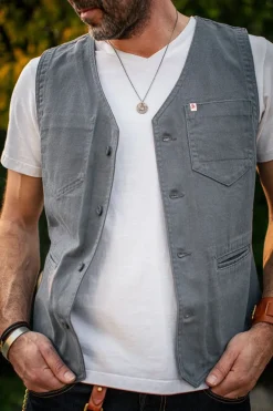 Men &SONS Tops>Classic White V-Neck T-Shirt