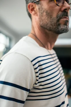 Men &SONS Tops><noscript><img width=