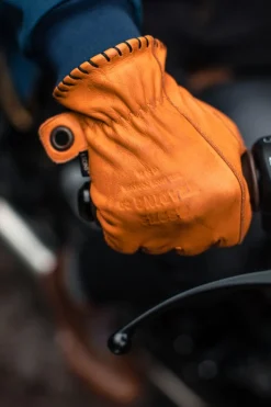 Men &SONS Leather Goods><noscript><img width=