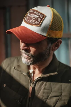 Men &SONS Headwear>Hardwear Trucker Cap Yellow