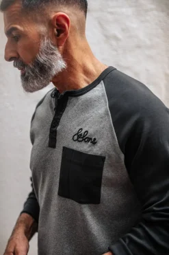 Men &SONS Tops>Infield Raglan Henley Shirt Grey/Charcoal