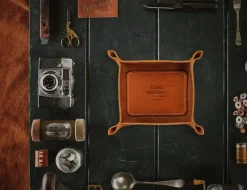 Men &SONS Leather Goods><noscript><img width=