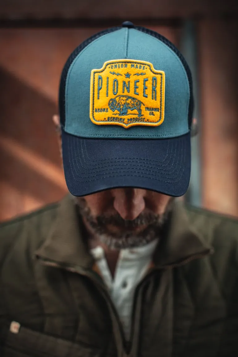 Men &SONS Headwear>Pioneer Trucker Cap Blue