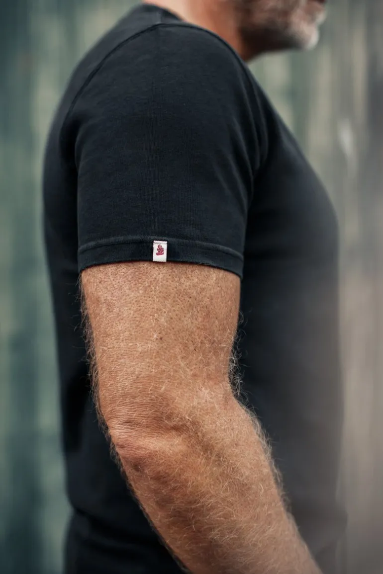 Men &SONS Tops>Sigma T-Shirt Black