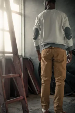 Men &SONS Jackets & Coats>Stone White Sweatshirt