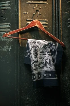 Men &SONS Scarves>Woodcut Bandana Black
