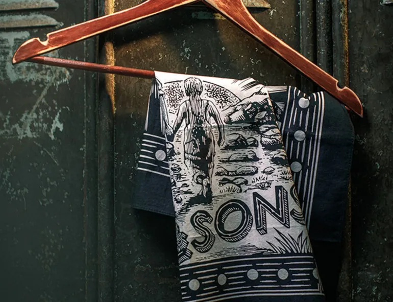 Men &SONS Scarves>Woodcut Bandana Black